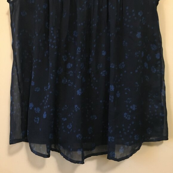 Denver Hayes Floral Pintuck Sleeveless Blouse With Built In Camisole - Picture 11 of 15